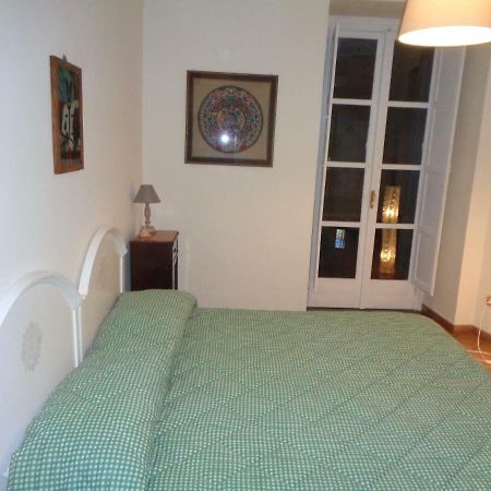Salerno Domus Claudia Apartment Exterior foto